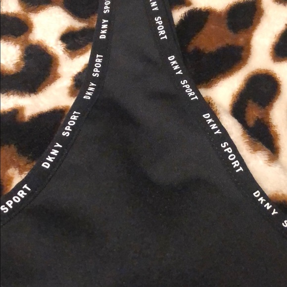 Sports bra - Picture 4 of 5